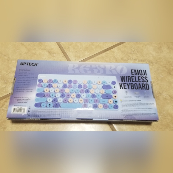 Up-Tech Emoji Wireless Keyboard (Blue) - Picture 2 of 3